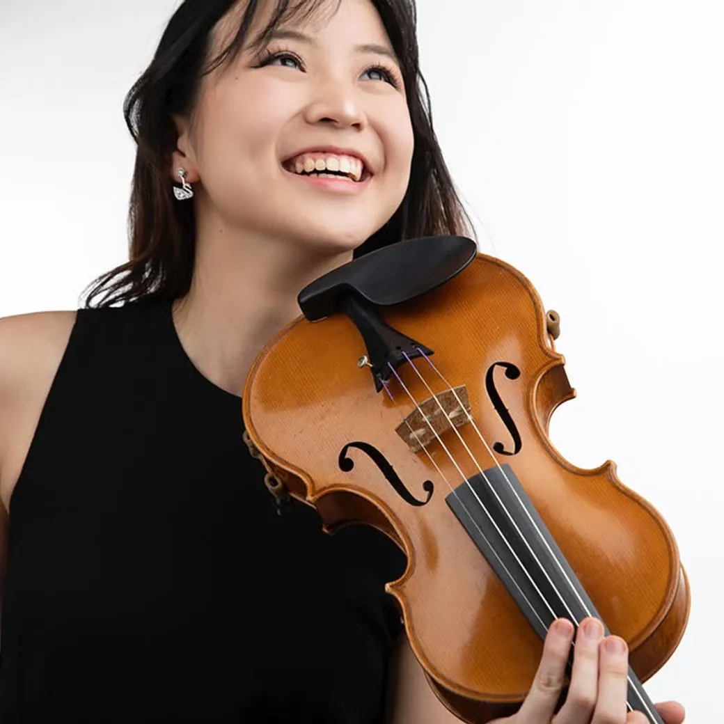 image-2137595343718396