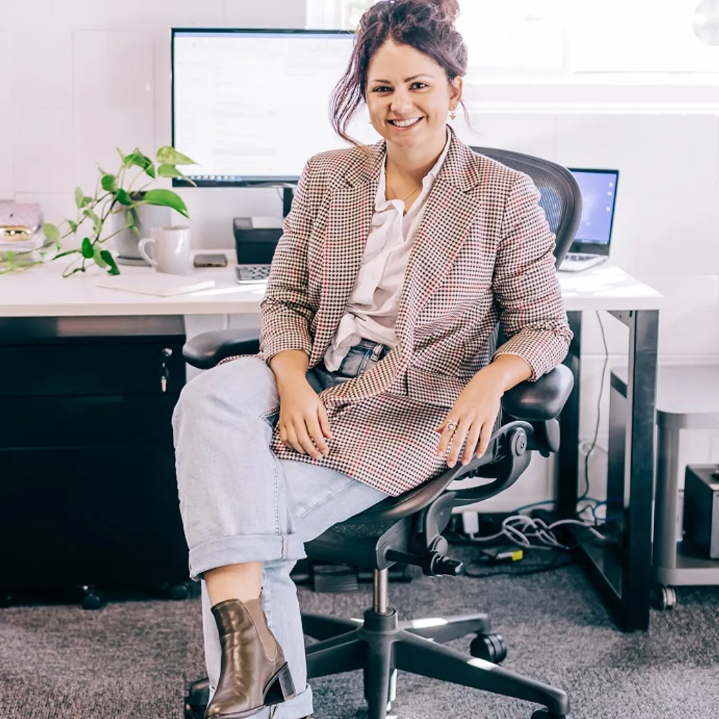 hannah-statham-headshot