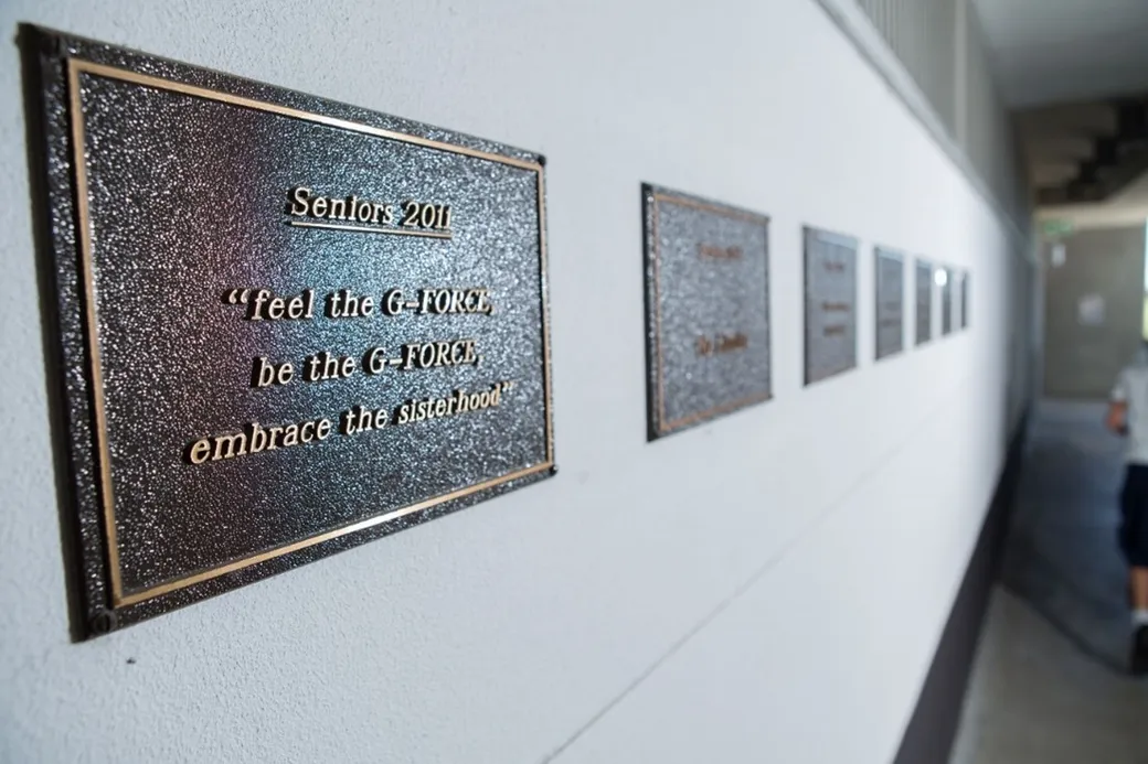 plaque-seniors-2011