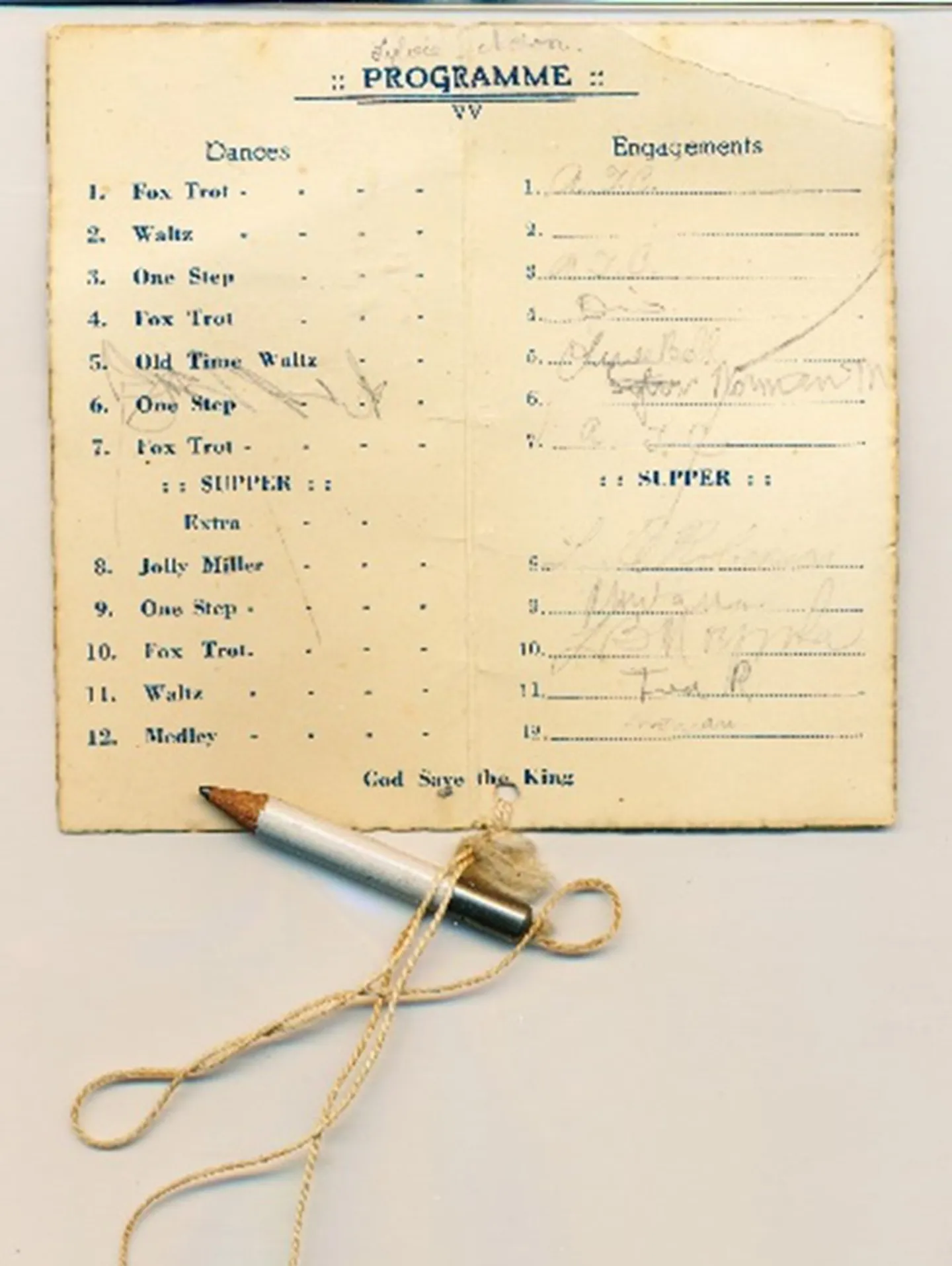 1929-sylvie-acton's-year-12-annual-dance-card-752x1000