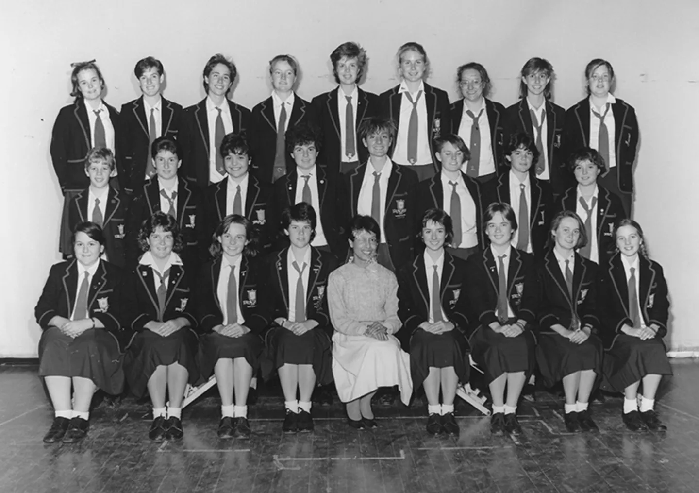 1985-interact-club