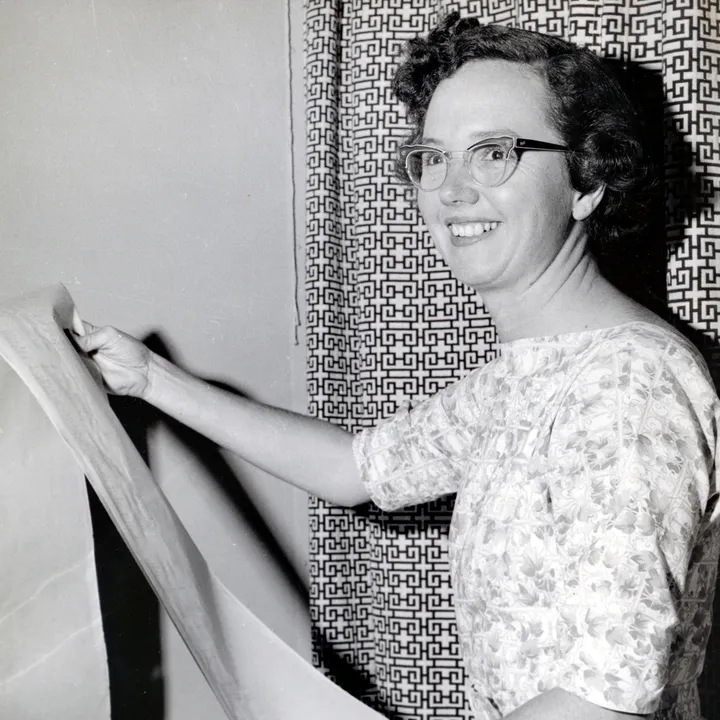 margaret-as-stockbroker